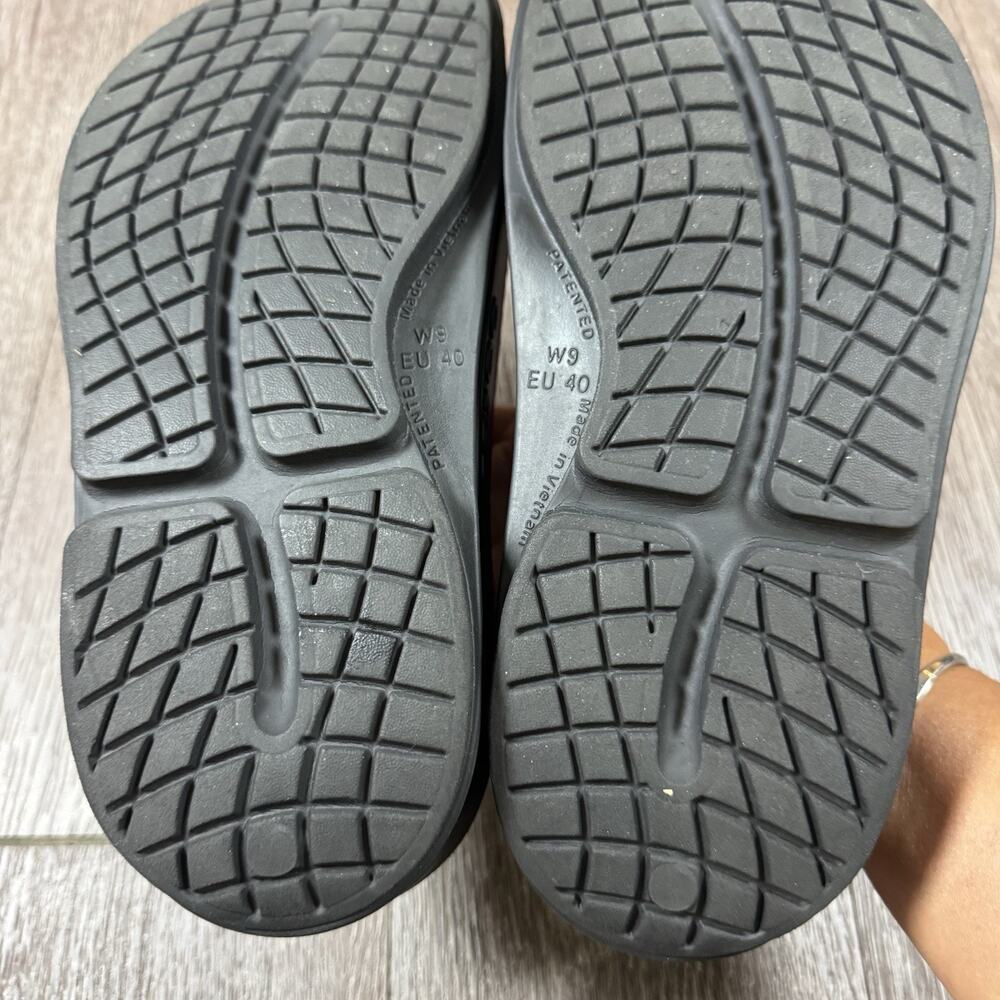 OOFOS OOmega OOahh Luxe Platform Recovery Slides Sandals Metallic Womens 9 - Picture 15 of 16
